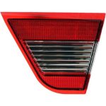 چراغ خطر عقب راست روی صندوق پارس تندر SNT در بسته بندی نیکو پارت